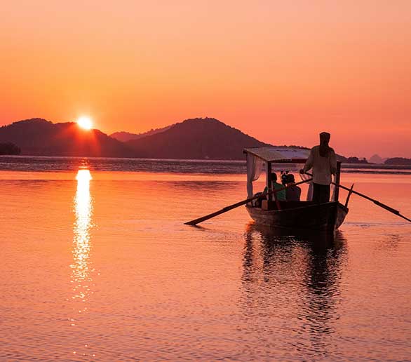 Morning Sun Rise Gondola